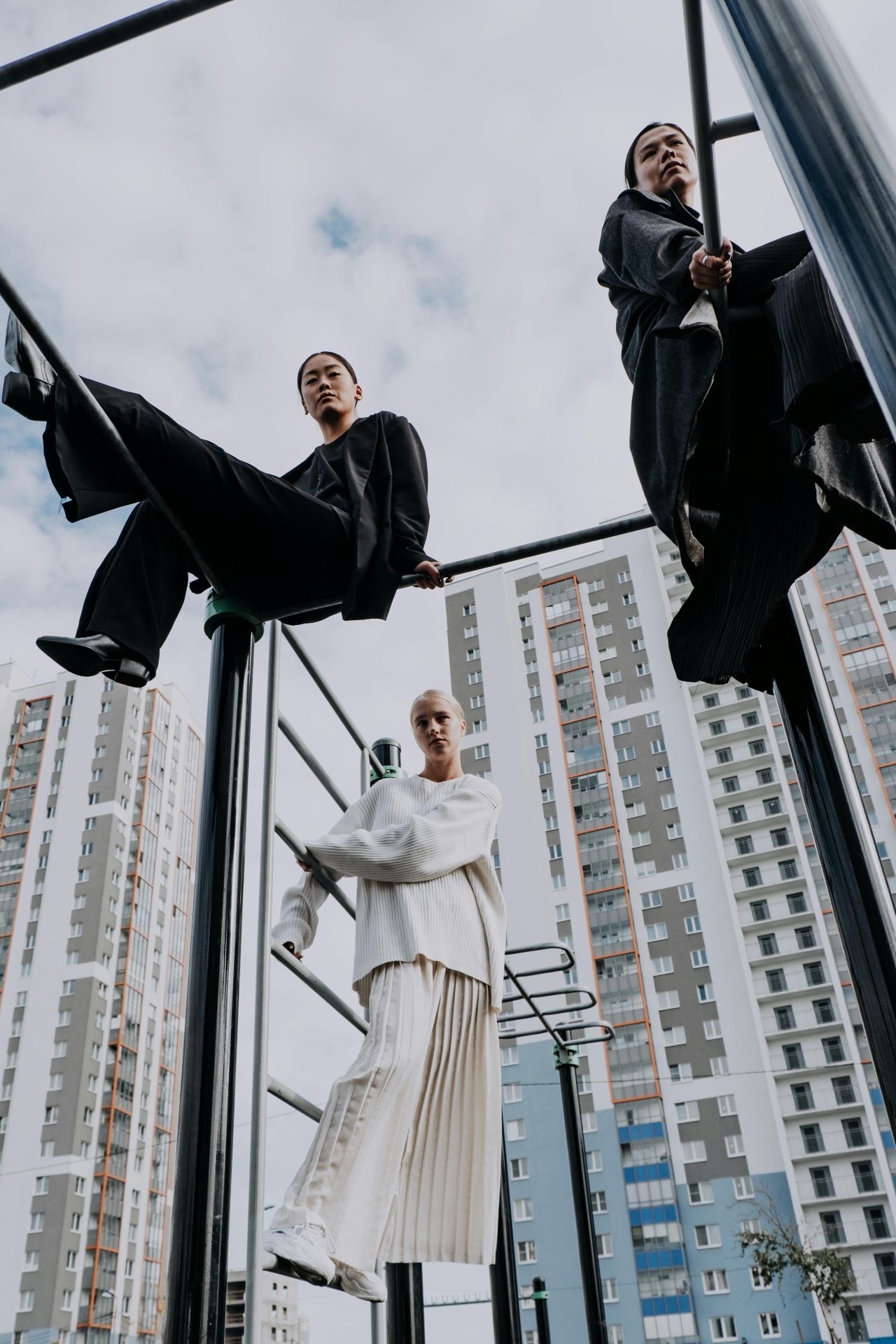 To Connect or Not to Connect?